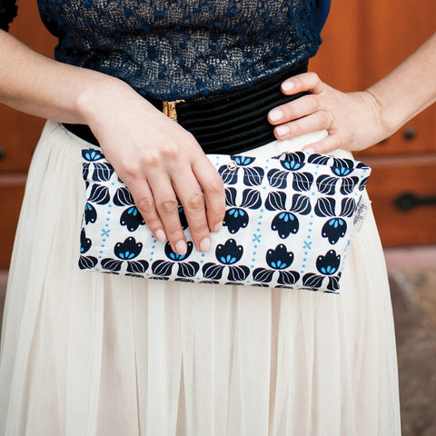 Hooter Hiders by Bébé au Lait - Nursing Covers